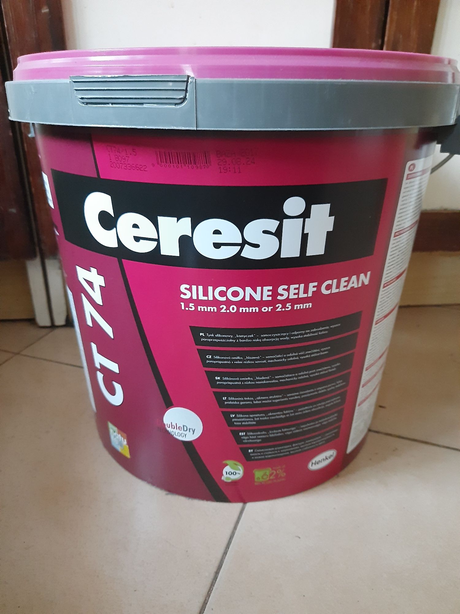 Sprzedam 25 kg tynku elewacyjnego Ceresit CT74 gradacji 1,5  w kolorze