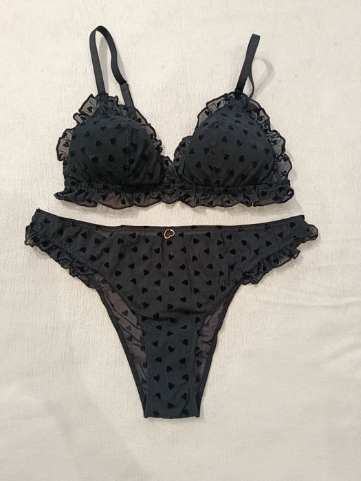 Комплект жіночої білизни