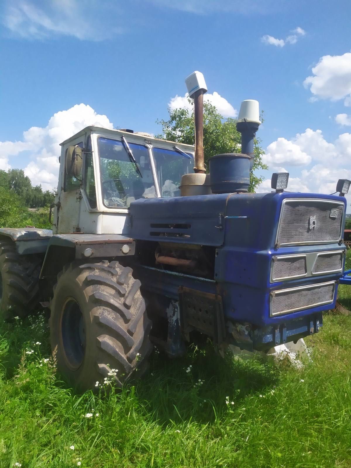 Продам хтз т150.