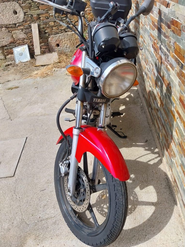 Mota Yamaha 125 ano 2007