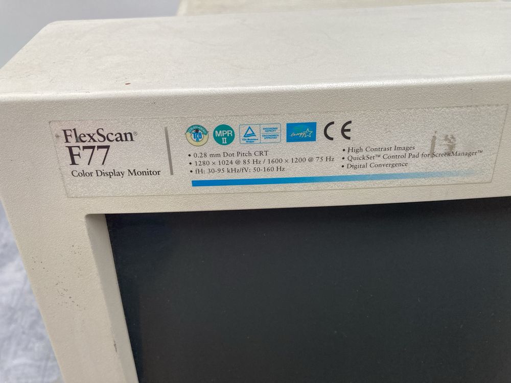 Sprzedam monitor EIZO FlexScan F77 w doskonałym stanie.