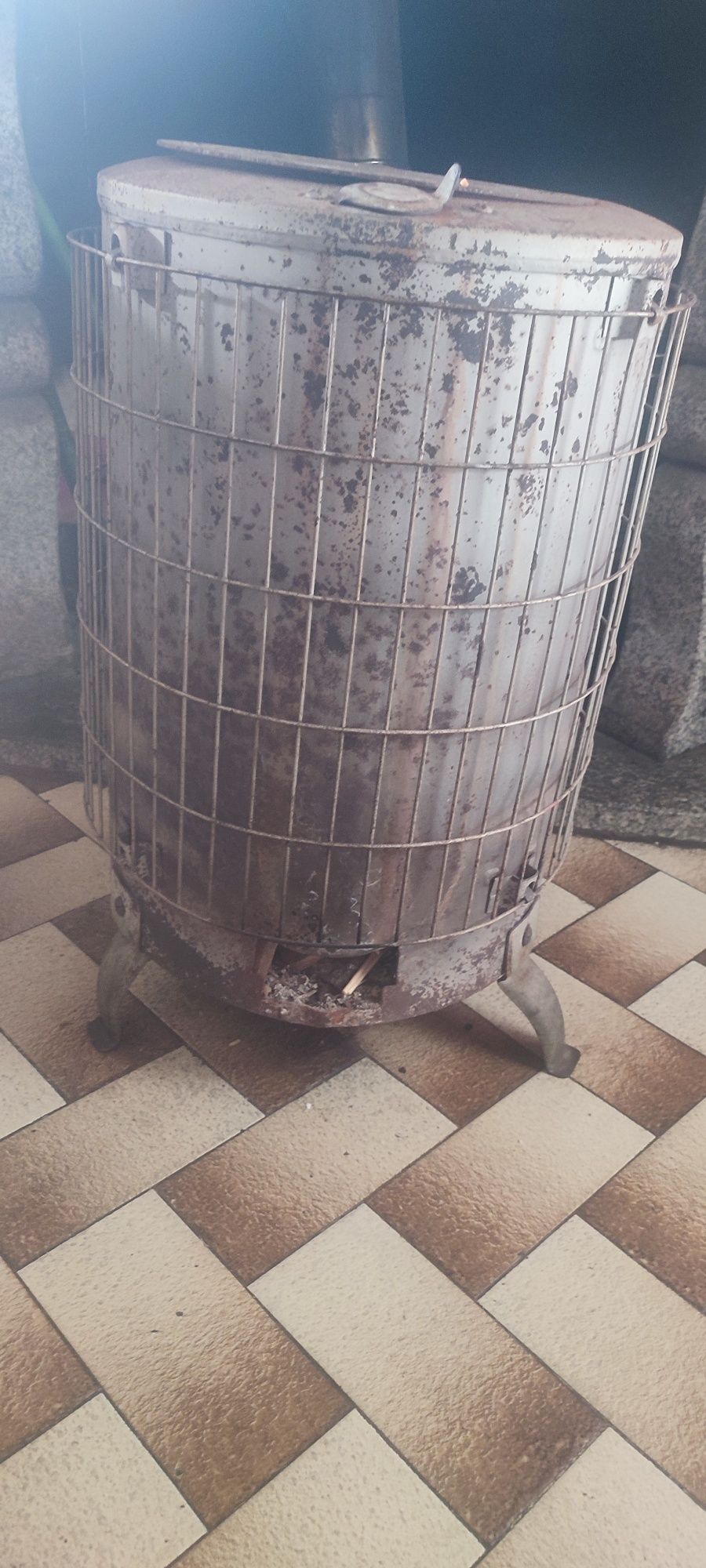 Vendo Salamandra 90 €