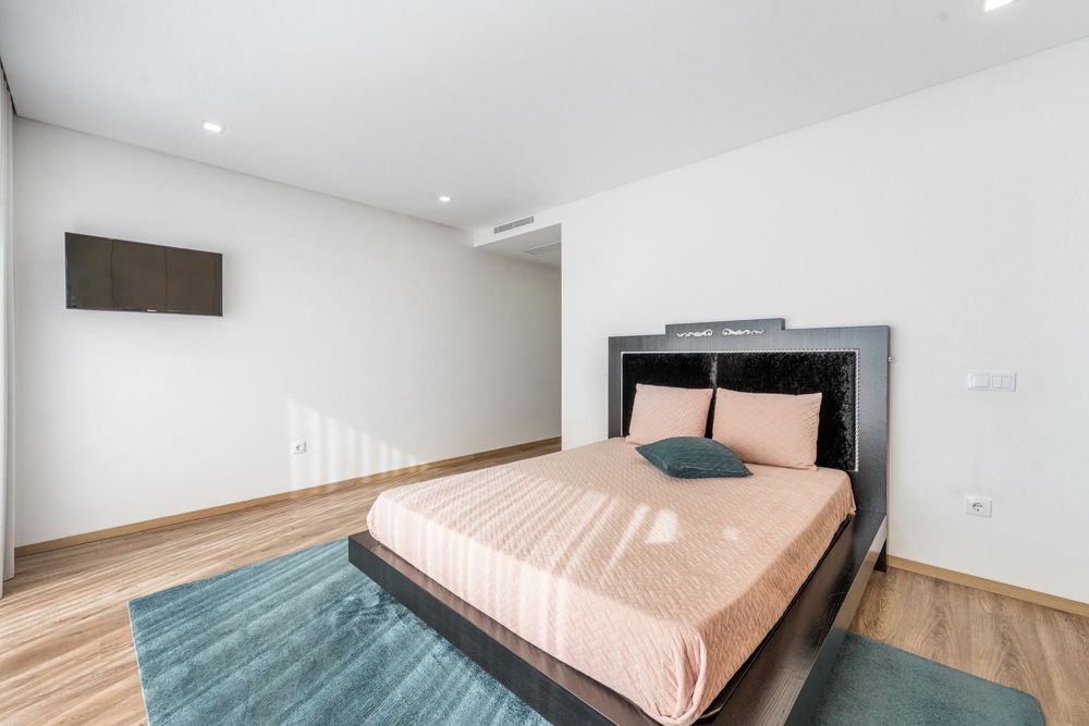 Cama muito bom estado