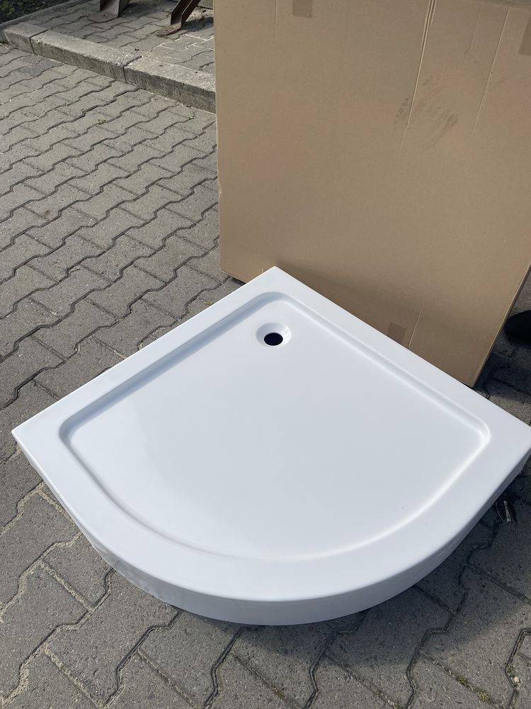 Nowy brodzik 80x80 x14 niski półokrągły