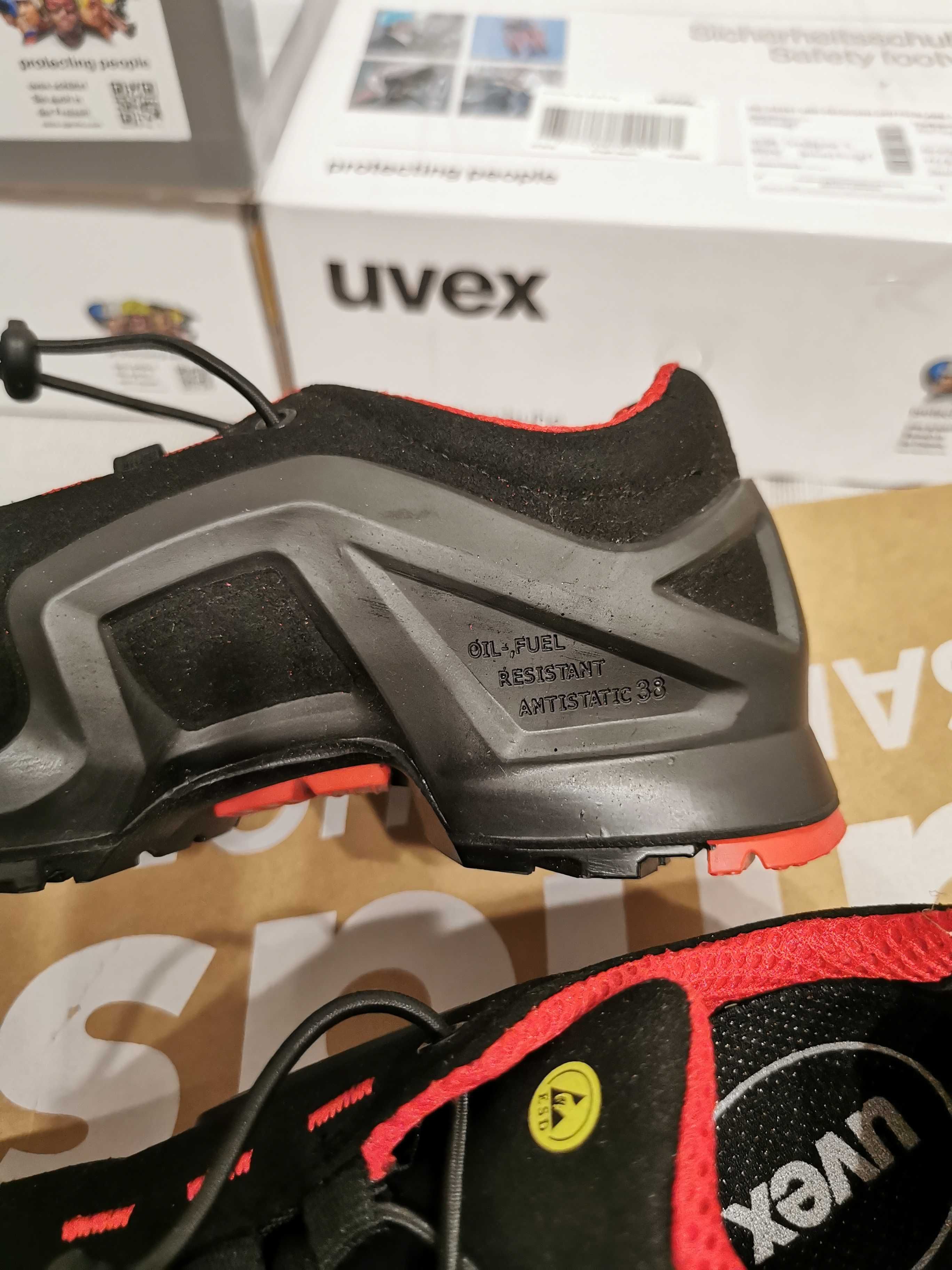 Buty robocze Uvex S3 SRC rozmiar 38