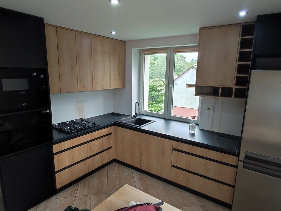 Meble na wymiar kuchnia szafa stolarz usługi stolarskie szybki termin