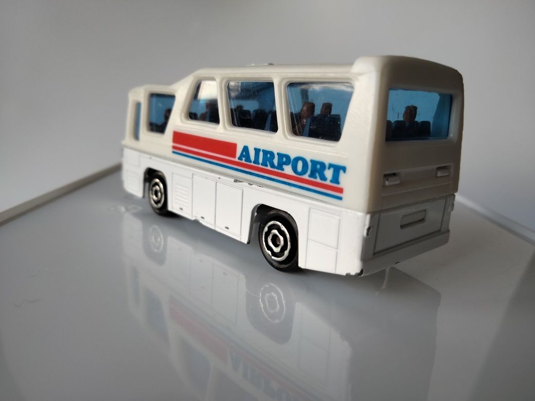 1/87 Minibus "Aeroporto" (Majorette)