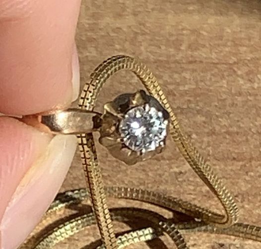 Wisiorek brylant 0,33ct, SI1 , H, złoto 585, 1,9 gr.