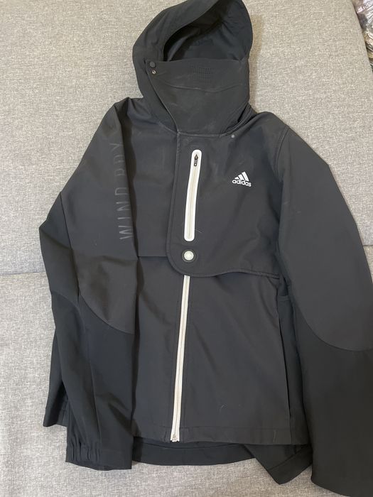 adidas Wind.RDY Jkt M GN5921  продаж