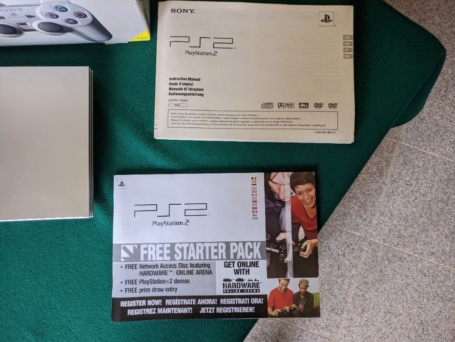 PlayStation 2/PS2 Slim Prata Chipada + Jogos + Acessórios