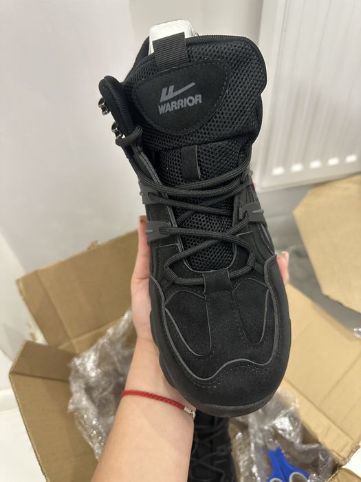 Ботінки Warrior, теплі, зручні, з матеріалів найвищої якості
