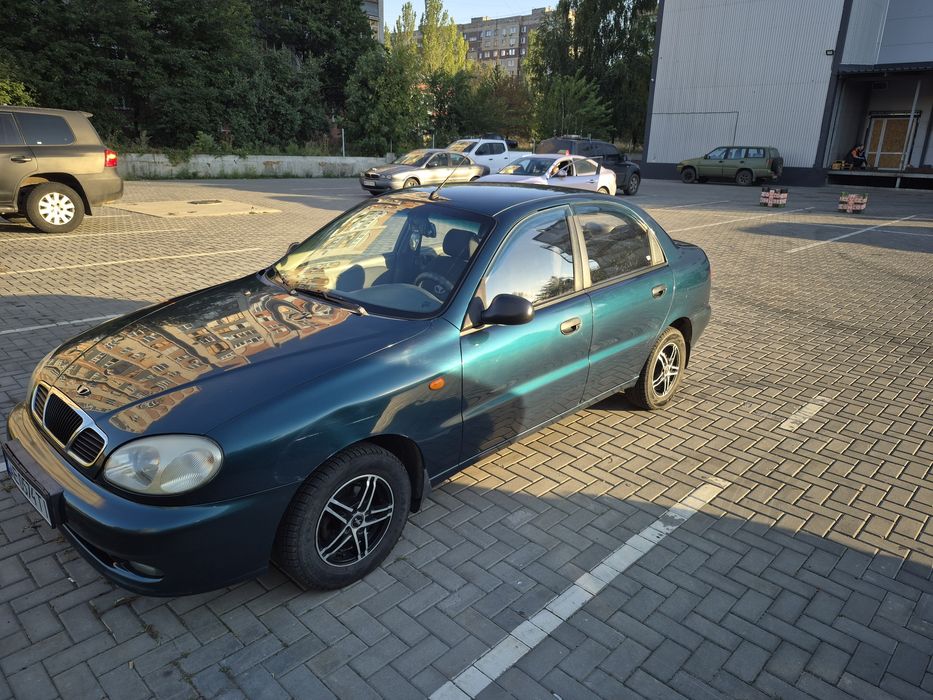 Продам деу сенс, в заводской краске