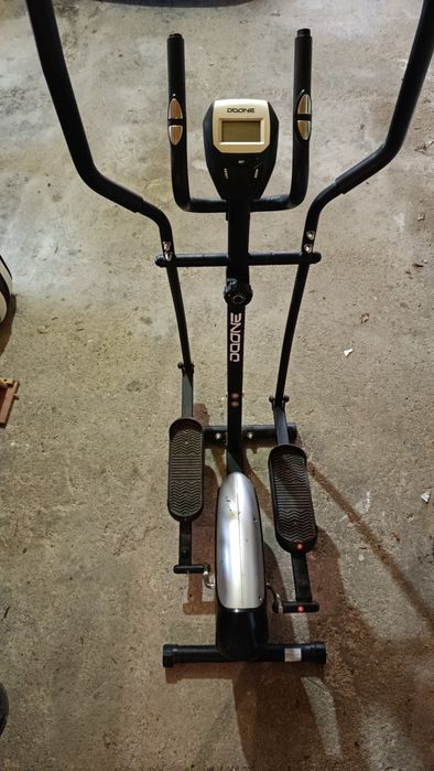 Elíptica magnética Zipro Shox RS.