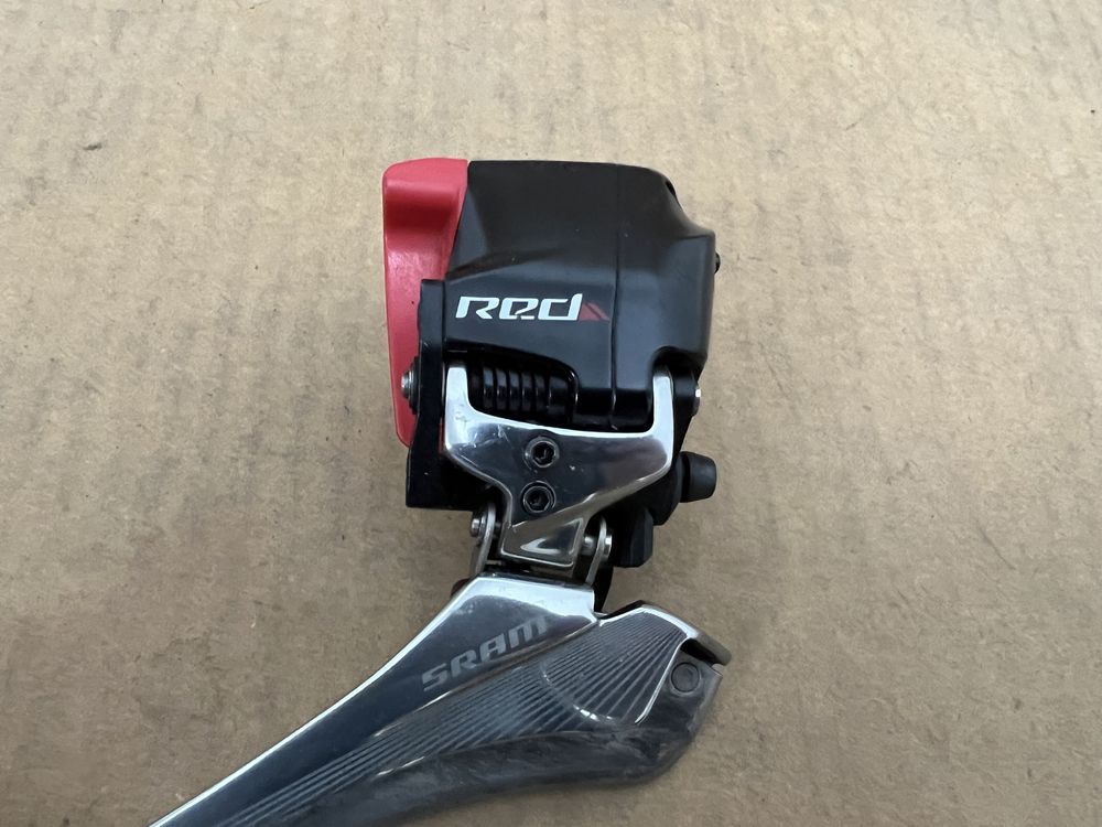 Desviador frontal Sram Red Etap 11v