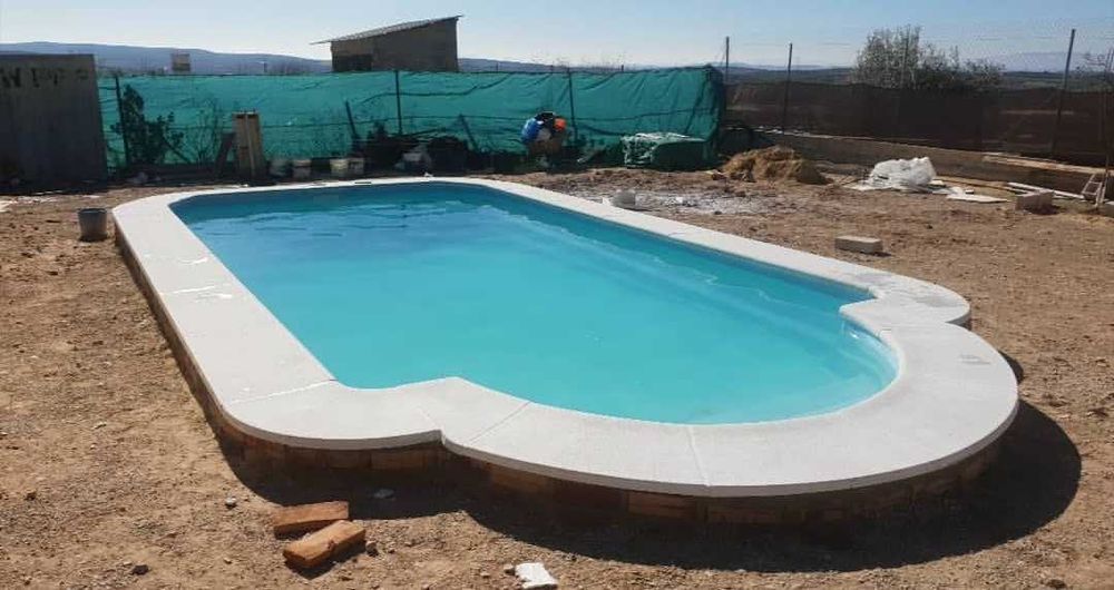 Piscina poliéster 75x35