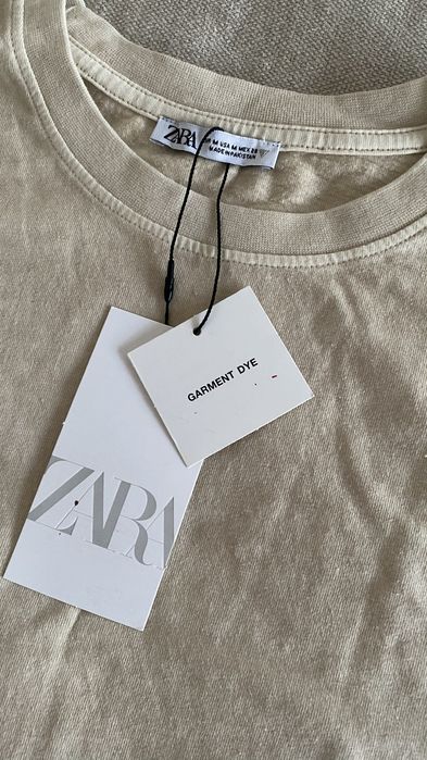 Оверсайз футболка Zara з ефектом випраної тканини