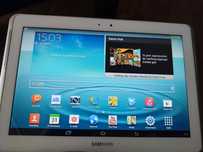 Sprzedam Tablet Samsung plus słuchawki