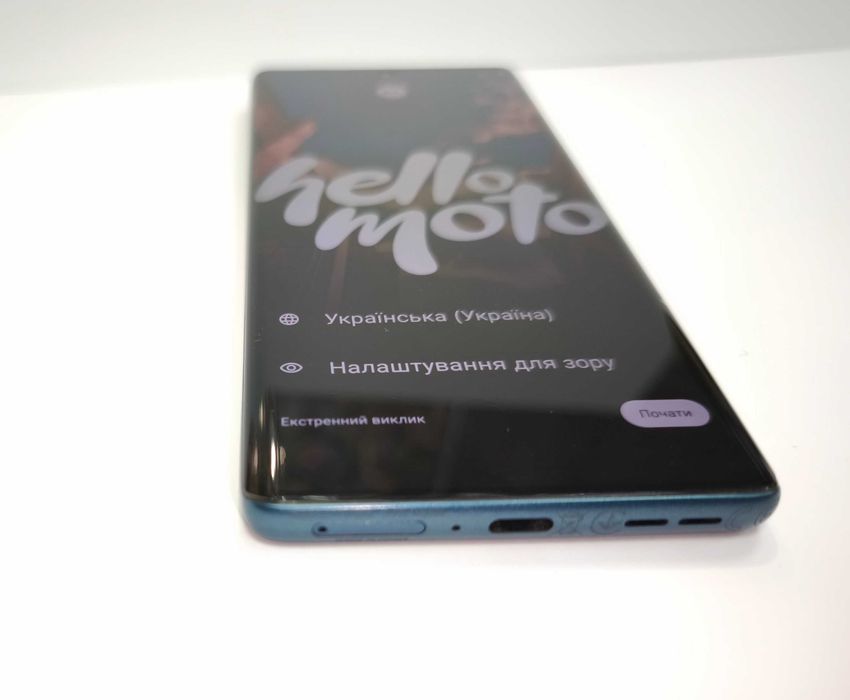 ПРОДАМ Смартфон Motorola Edge 50 Fusion 12/512GB Forest Blue