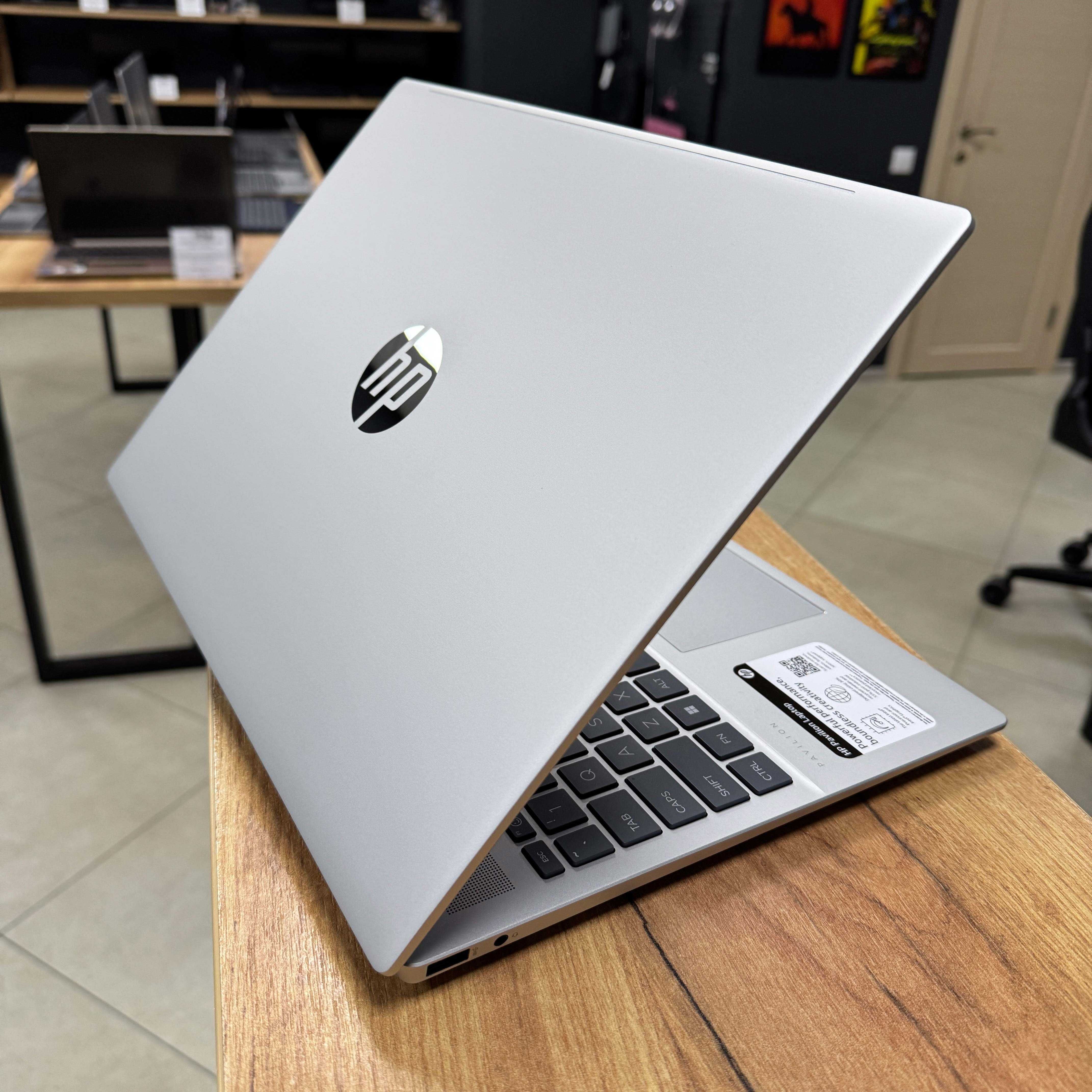 2024 РОКУ! Ноутбук HP Pavilion 16 - Ultra 5 125U 12 ядер/DDR5/512 NVME