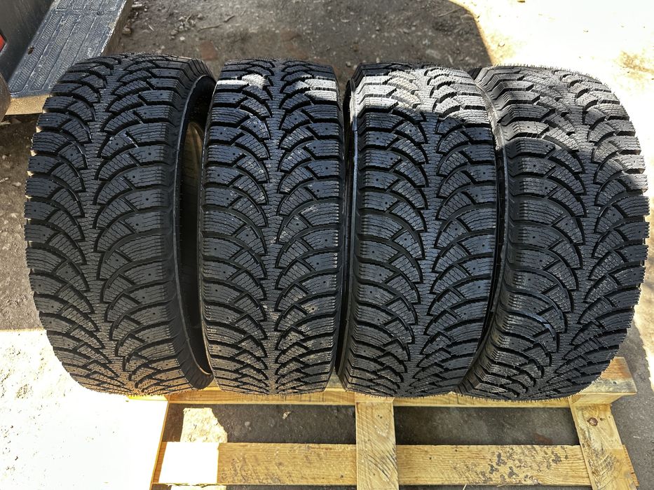 Шини нові зима 215/55 R16 резина сніг лід