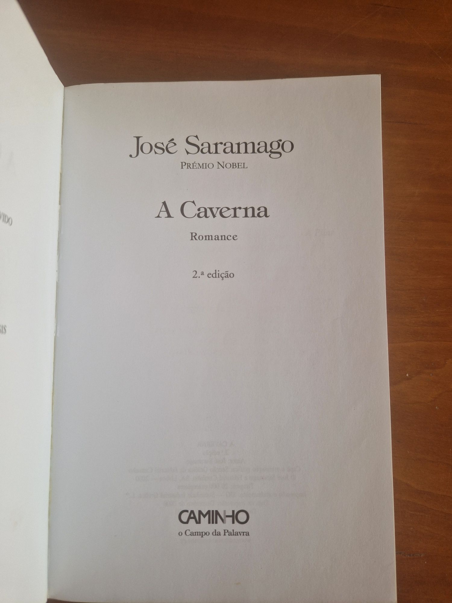 Romance "A Caverna", José Saramago