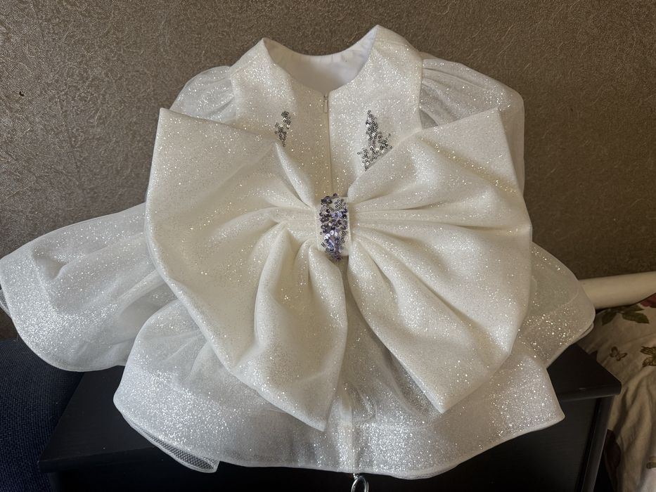 Сукня на рік для дівчинки