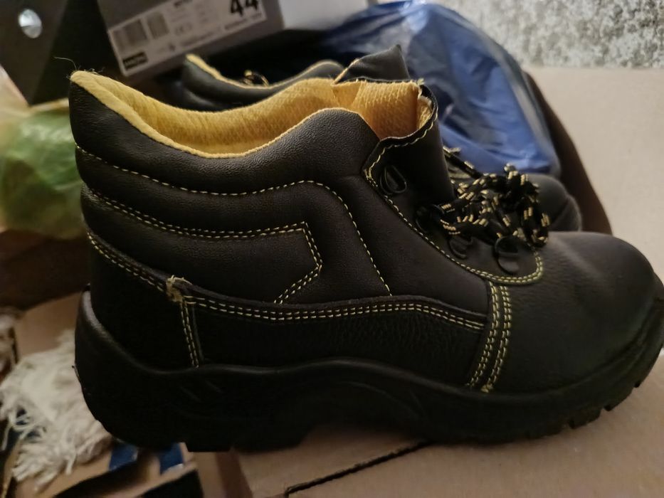 Buty robocze rejs 44