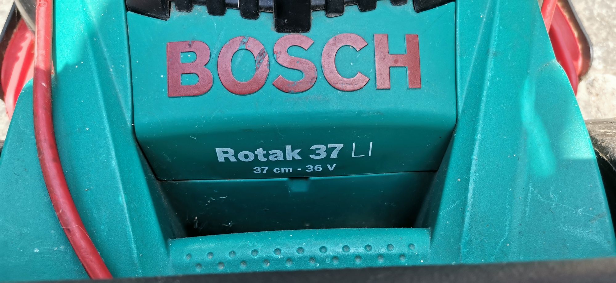 Kosiarka Bosch Rotak 37 LI 36V