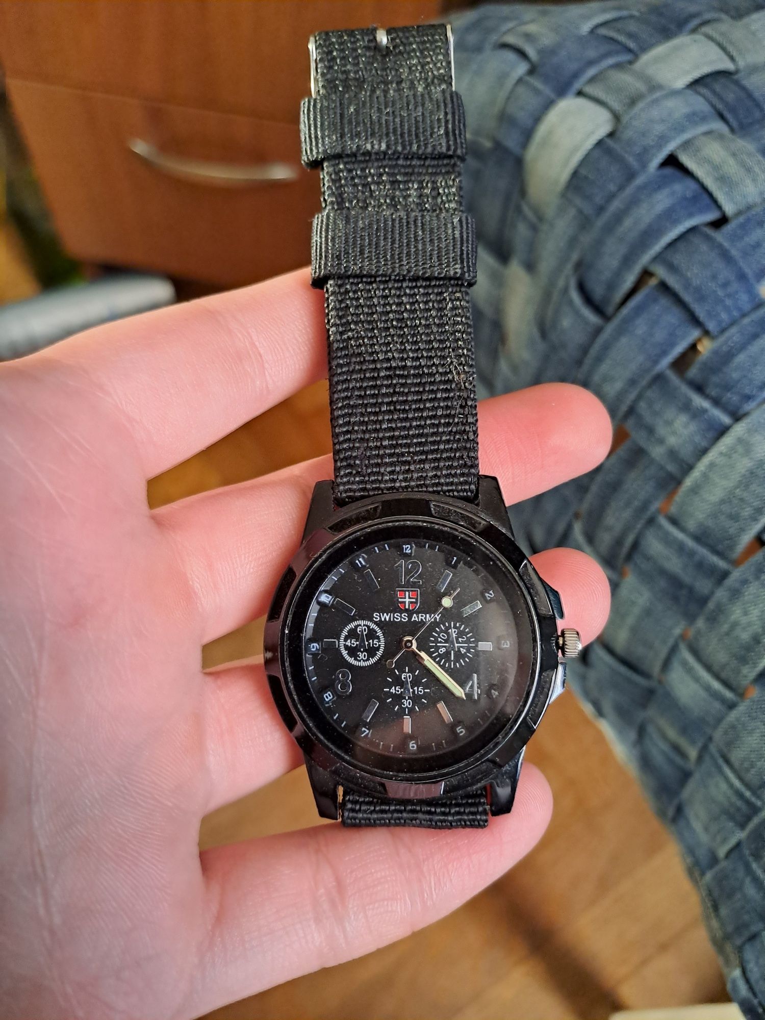 годинник наручний swiss army