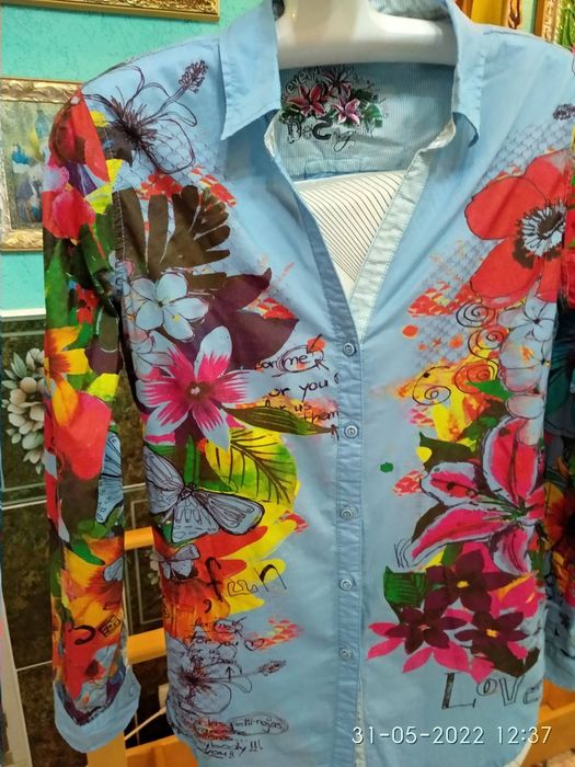 Блузка Zara c вышивкой