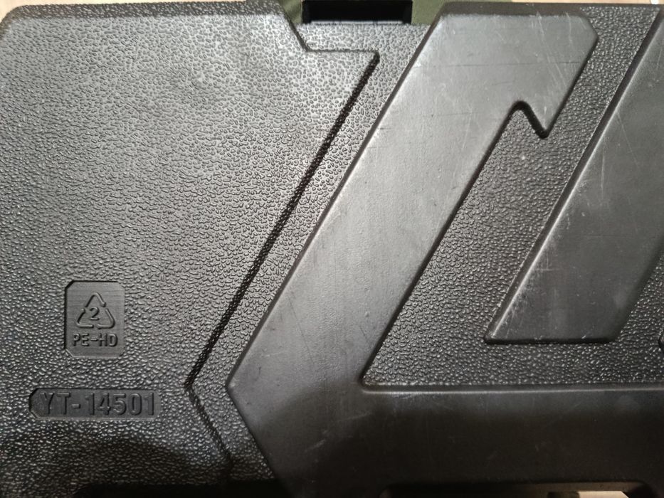 ПРОДАМ набір інструментів 56 предметів YATO YT-14501