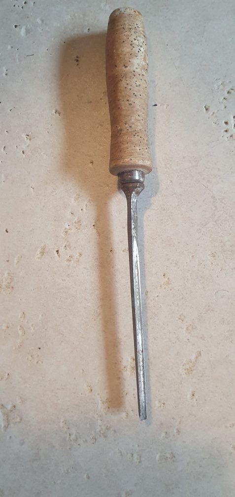 Stare kute dłuto żłobak U 4mm