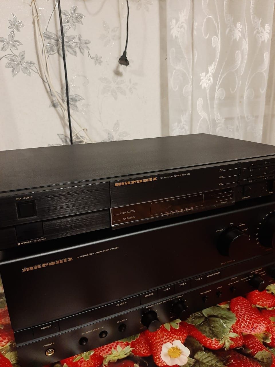 Усилитель marantz PM 80