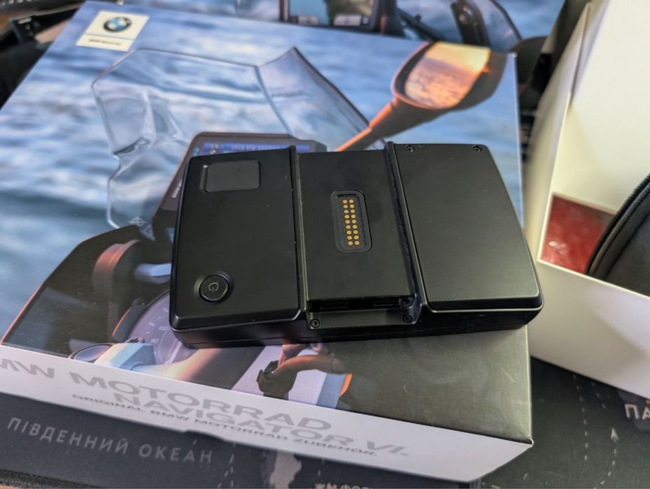 Bmw Navigator 6(Мото-навігатор)