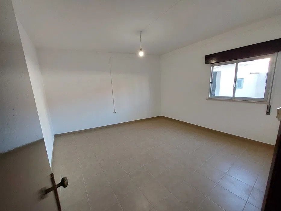 Aluga-se T1 na Marinha Grande 60m2