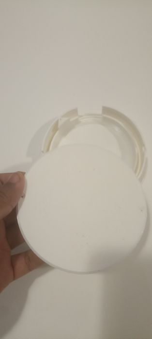 Suporte encastre foco para Alexa Dot 3