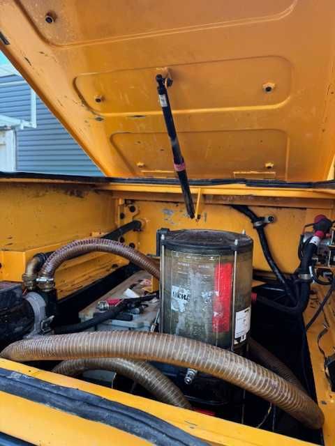 Hyundai Robex 300 LC-9 A