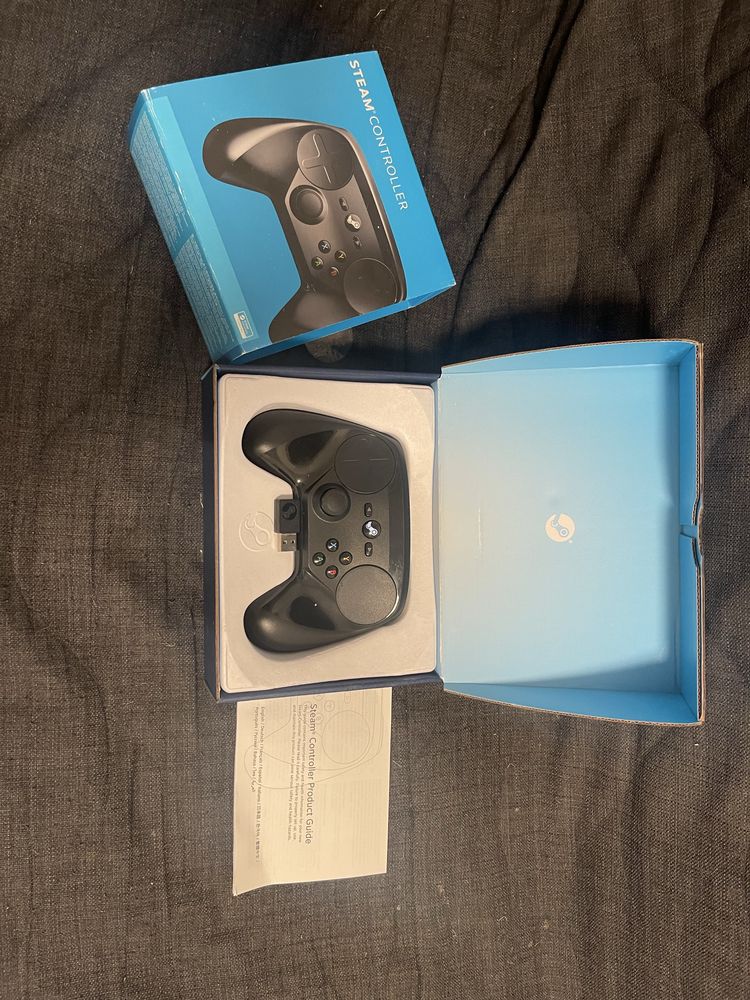 Steam Controller – pełny zestaw w oryginalnym pudełku