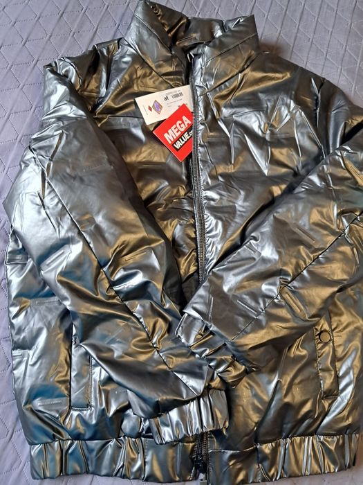 Супер Курта зимова пух, куплена на офіційному сайті,  розмір М.