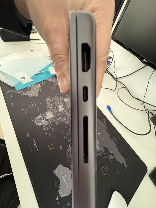 MacBook Pro 14" M3 Pro | 18 GB RAM | 512 GB SSD | Garantia até 2027 +