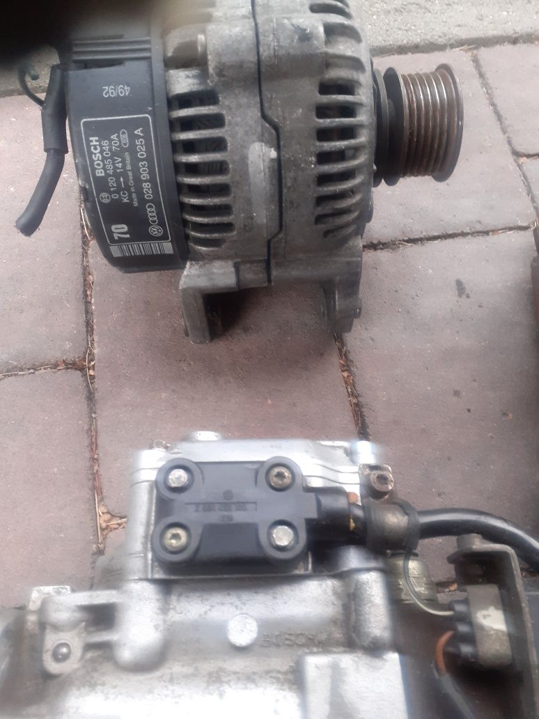 Wyprzedaż garażowa po audi 80 19tdi 1Z