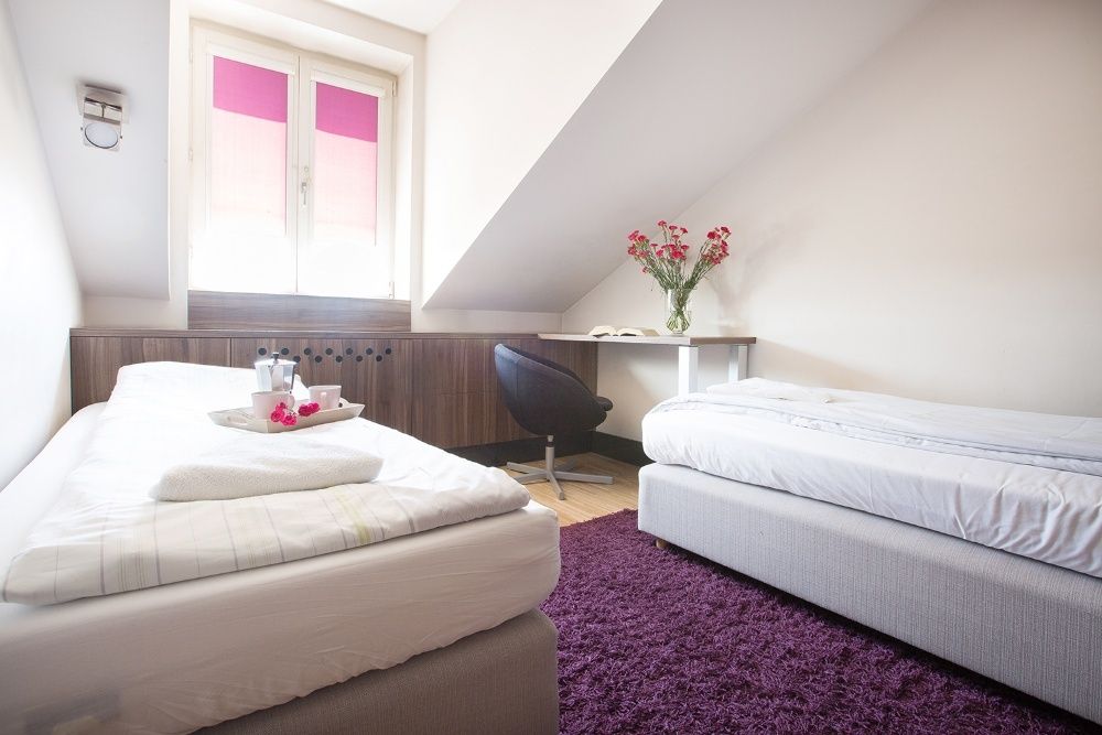 Przestronny apartament :: Centrum :: Noclegi w Krakowie :: do 5 osób