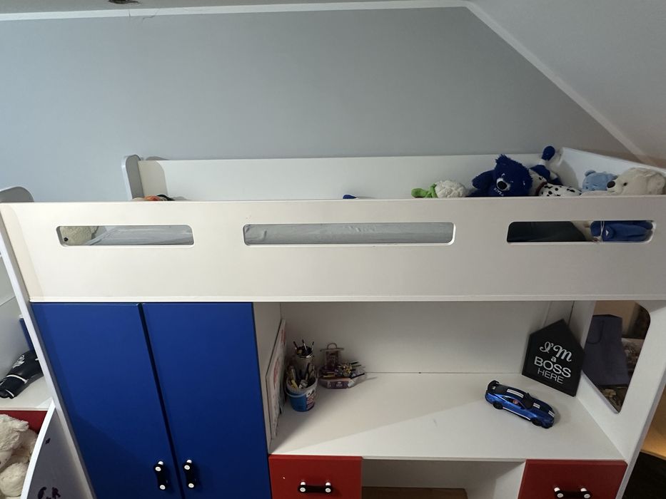 Zestaw mebli dzieciecych kolory Spiderman