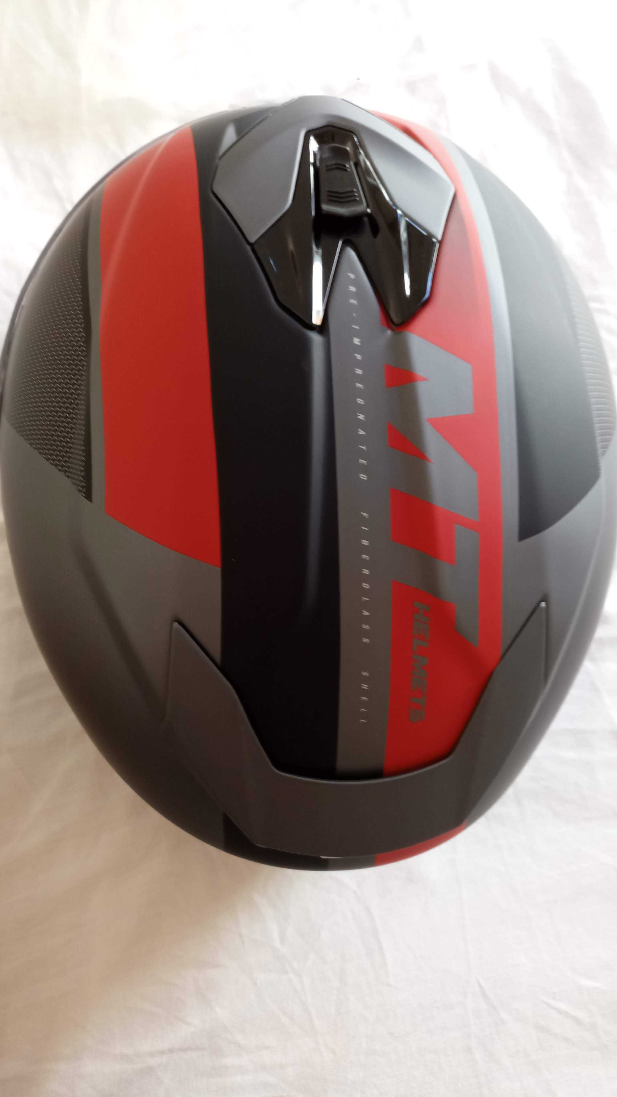 Capacete MT Cinzento