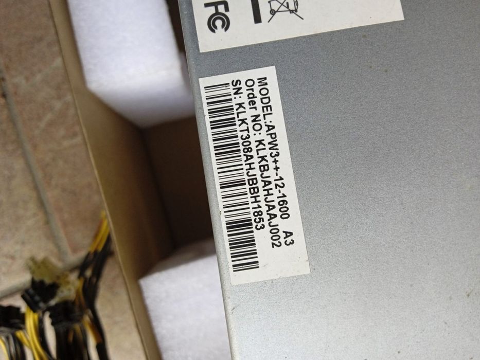 Antminer s9і Оригінал