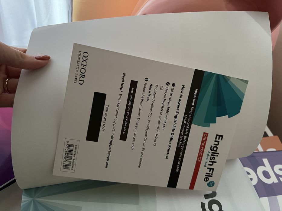 English File Advanced 4th edition