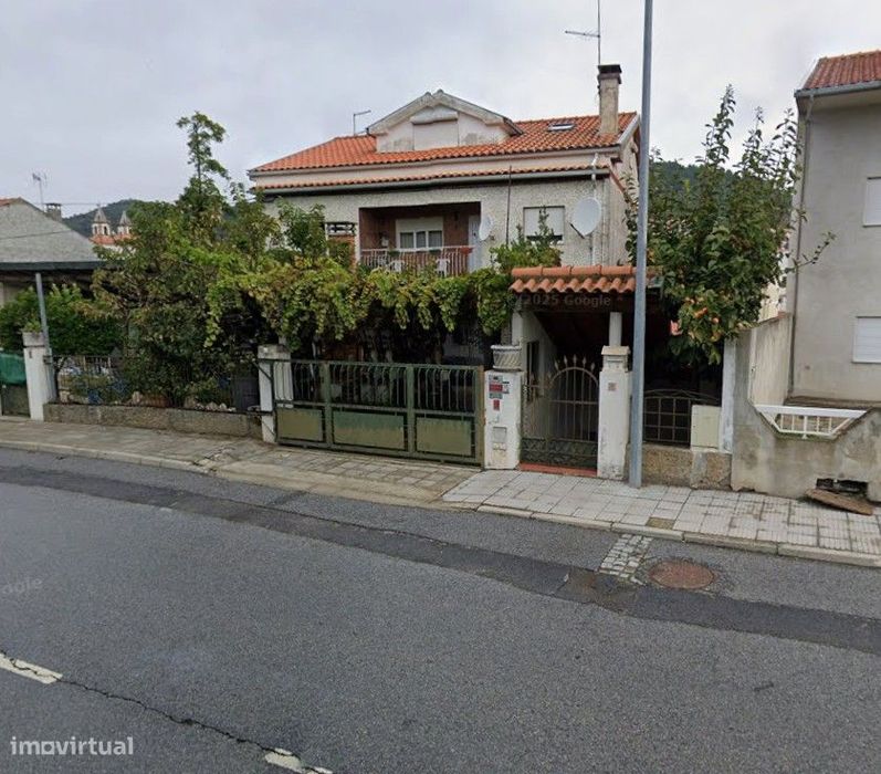 T3 Vila Flor Oferta de Banco