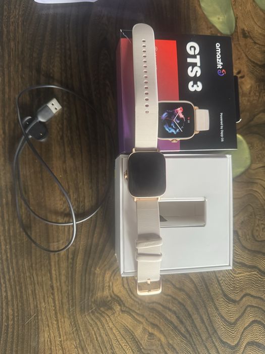 Smartwatch Zegarek sportowy Amazfit GTS 3 bezowy zloty
