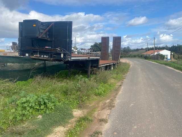 Porta Maquinas em bom estado