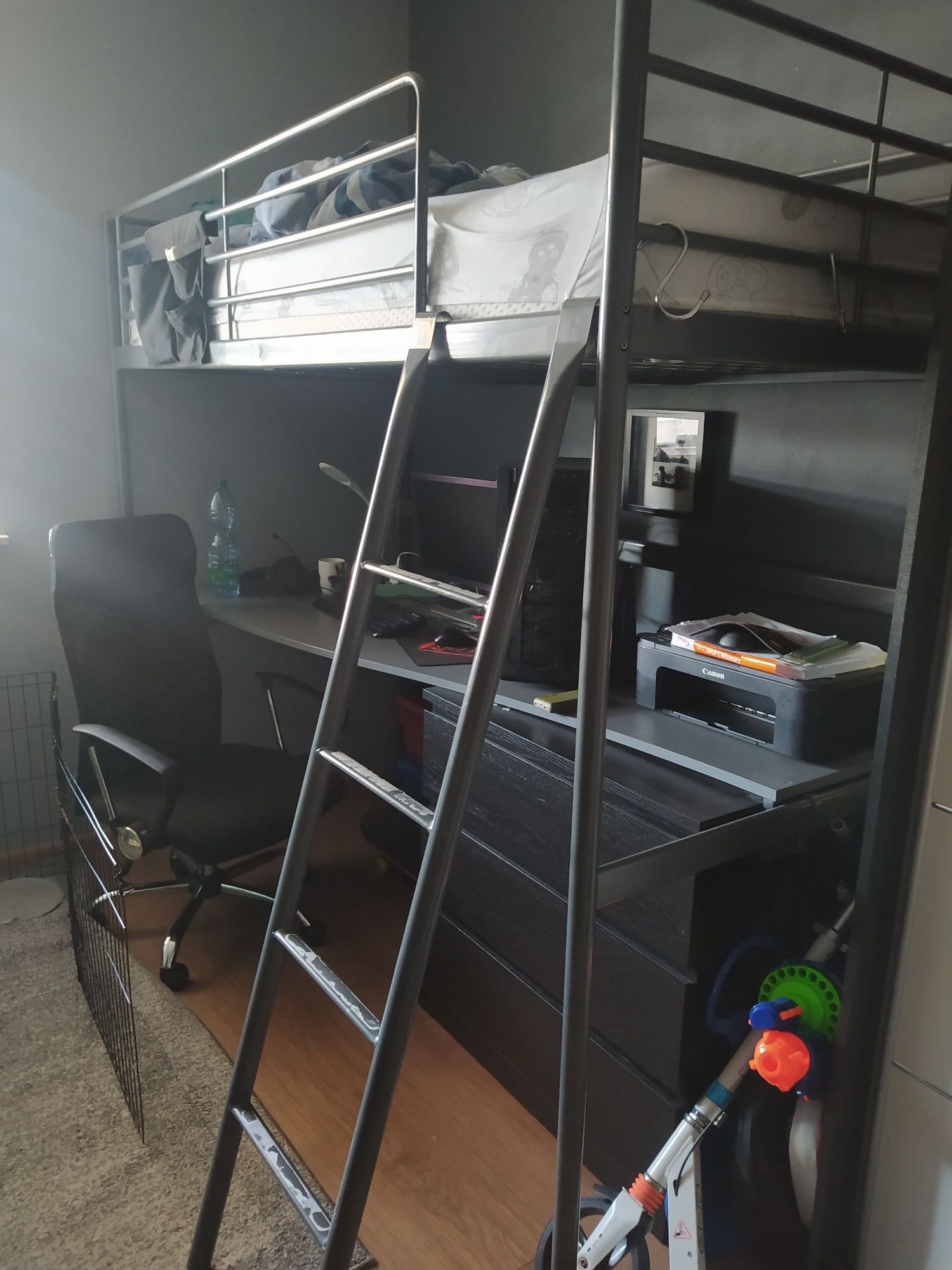 Łóżko z biurkiem IKEA - ZAREZERWOWANE